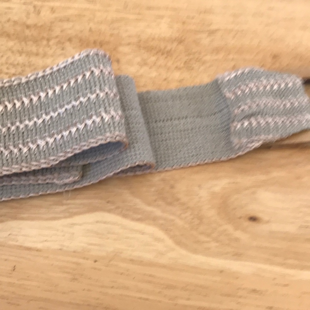 Tropic beach Bamboo fabric belt in tan 2 inch wide 36 inch - Picture 7 of 8